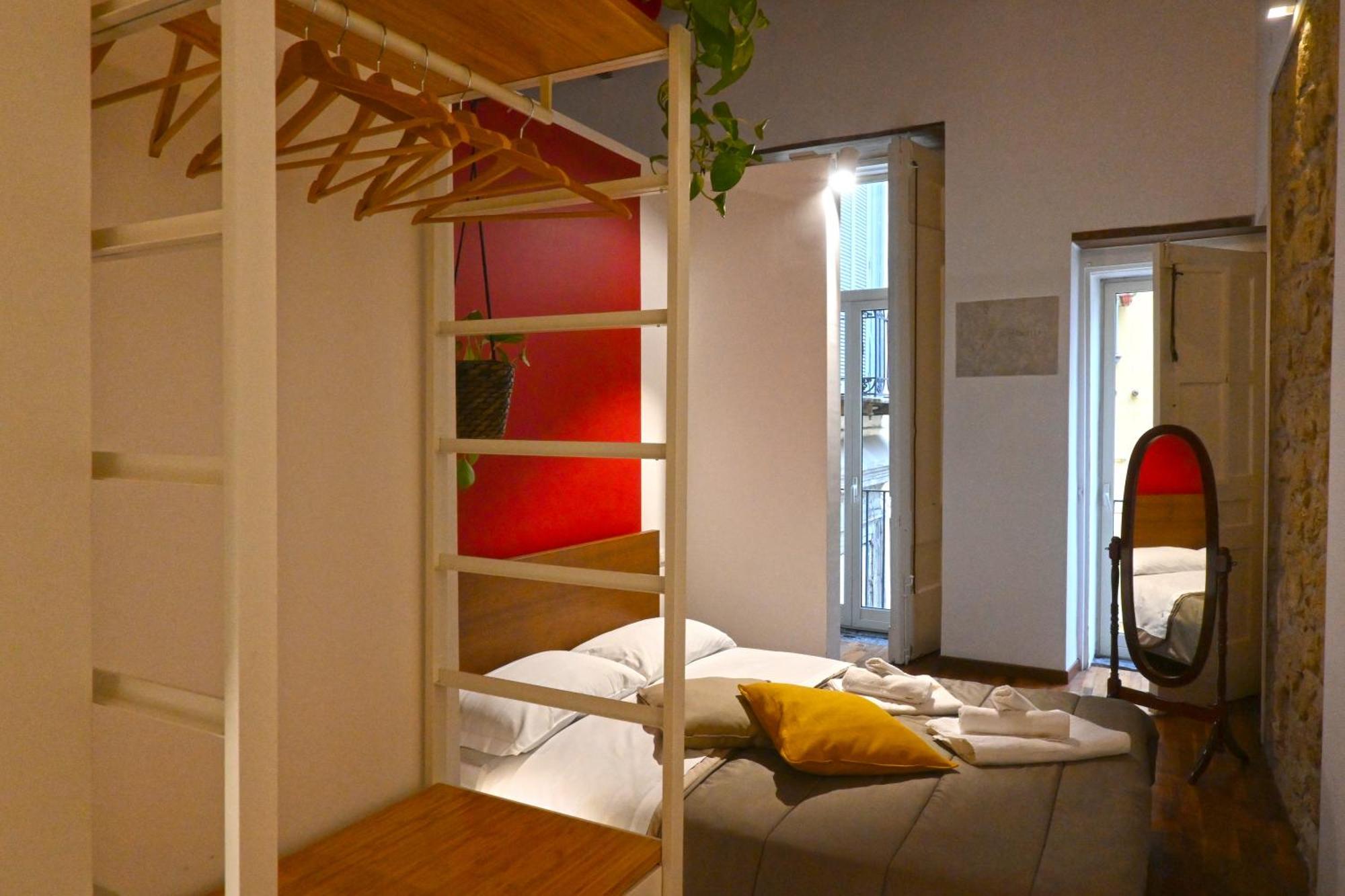 La Casa Di Apollo Leilighet Napoli Eksteriør bilde